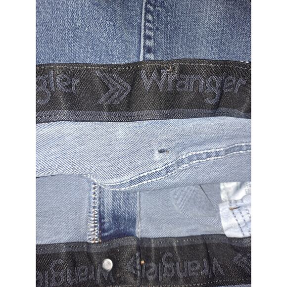 Wrangler Straight Fit Jeans Size 42x30 - Get new front pic and another - Picture 5 of 6